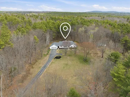 $765,000 | 66 Lyford Road, Brookfield, NH 03872