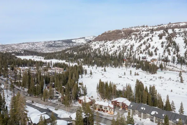 $1,295,000 | 1050 Kirkwood Meadows Drive, Unit 3, Kirkwood, CA 95646