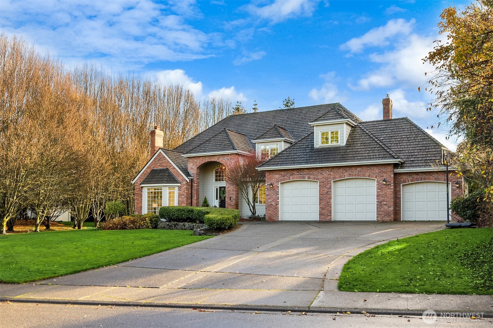 1245 High School Road Northeast Bainbridge Island, WA 98110 - Photo 1 of 40