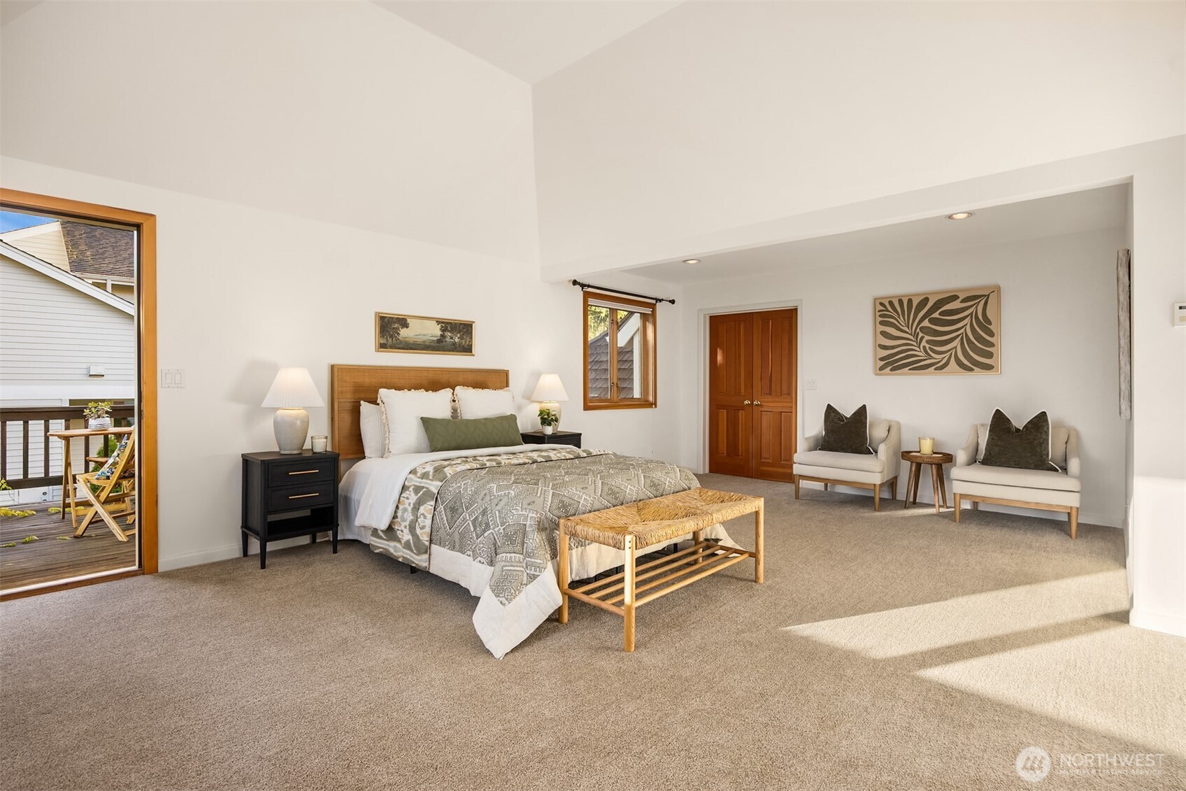 1245 High School Road Northeast Bainbridge Island, WA 98110 - Photo 24 of 40