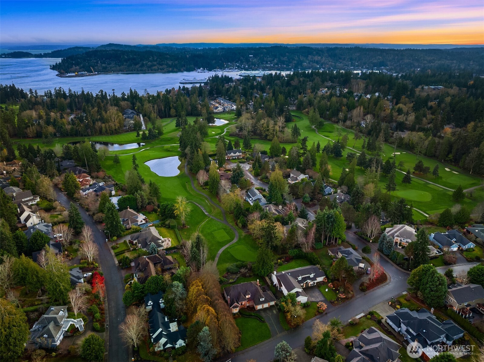 1245 High School Road Northeast Bainbridge Island, WA 98110 - Photo 5 of 40