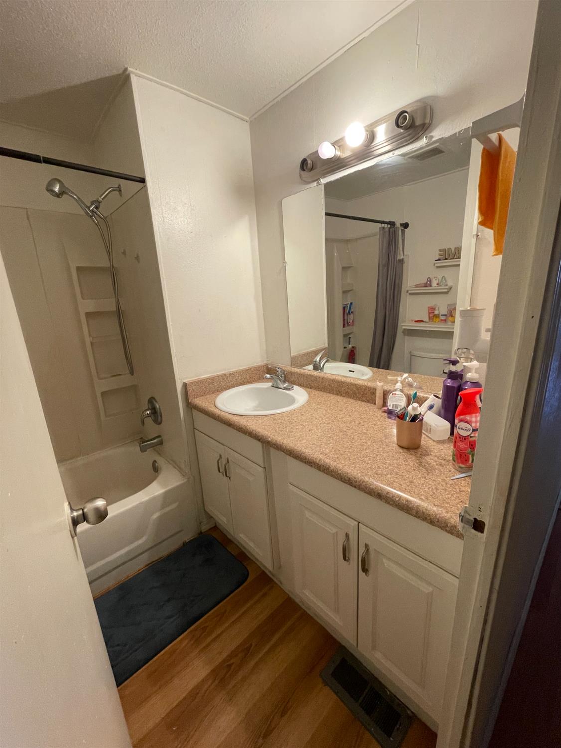 1781 Franklin Road, Unit 59 Yuba City, CA 95993 - Photo 10 of 17 a bathroom with a sink and a mirror