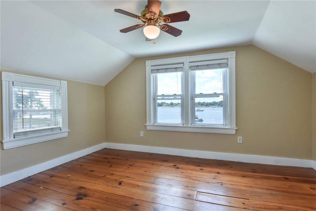 72 Bridge Street Warren, RI 02885 - Photo 20 of 28 Gallery Image 20