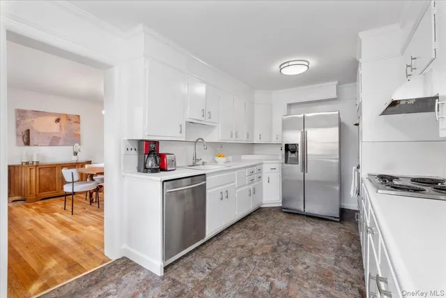 $1,220,000 | 56 Winslow Road, White Plains, NY 10606