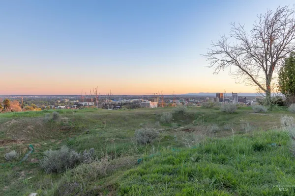 $1,950,000 | 340 Panorama Place, Boise, ID 83702