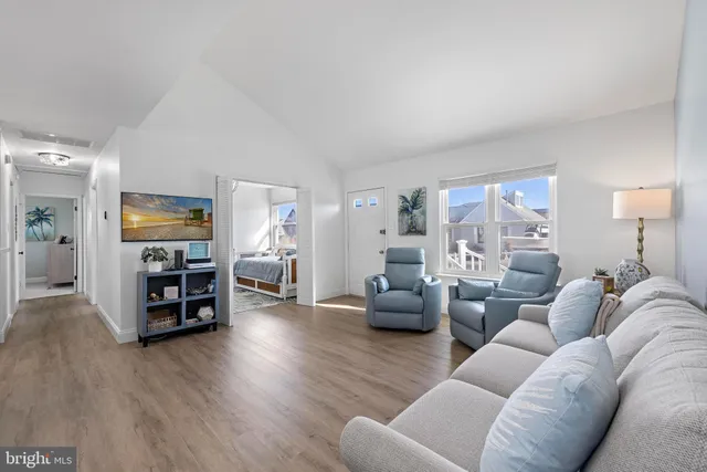 $2,600 | 14 Clara Drive, Manahawkin, NJ 08050