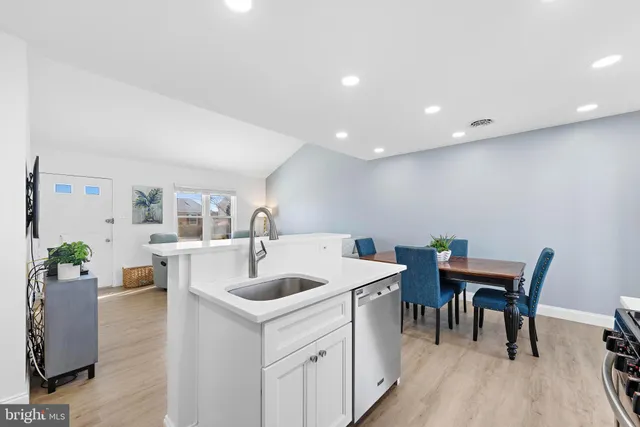 $2,600 | 14 Clara Drive, Manahawkin, NJ 08050