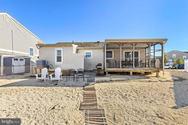 $2,600 | 14 Clara Drive, Manahawkin, NJ 08050