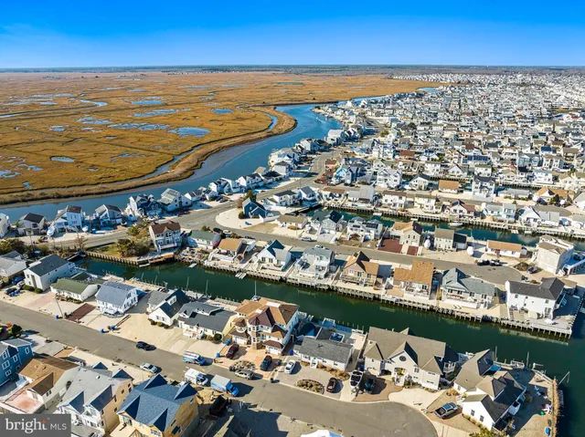 $2,600 | 14 Clara Drive, Manahawkin, NJ 08050