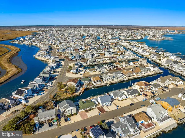 $2,600 | 14 Clara Drive, Manahawkin, NJ 08050