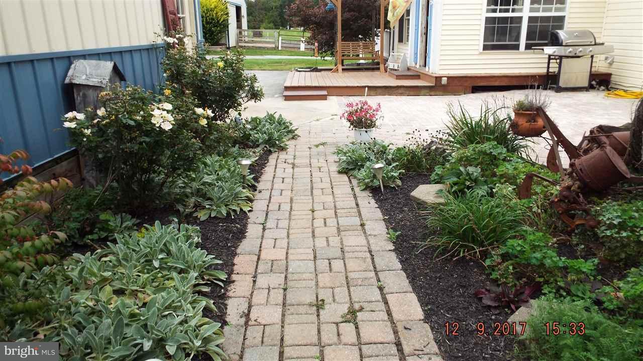 805 Knoxlyn Road Gettysburg, PA 17325 - Photo 12 of 36 Gallery Image 12