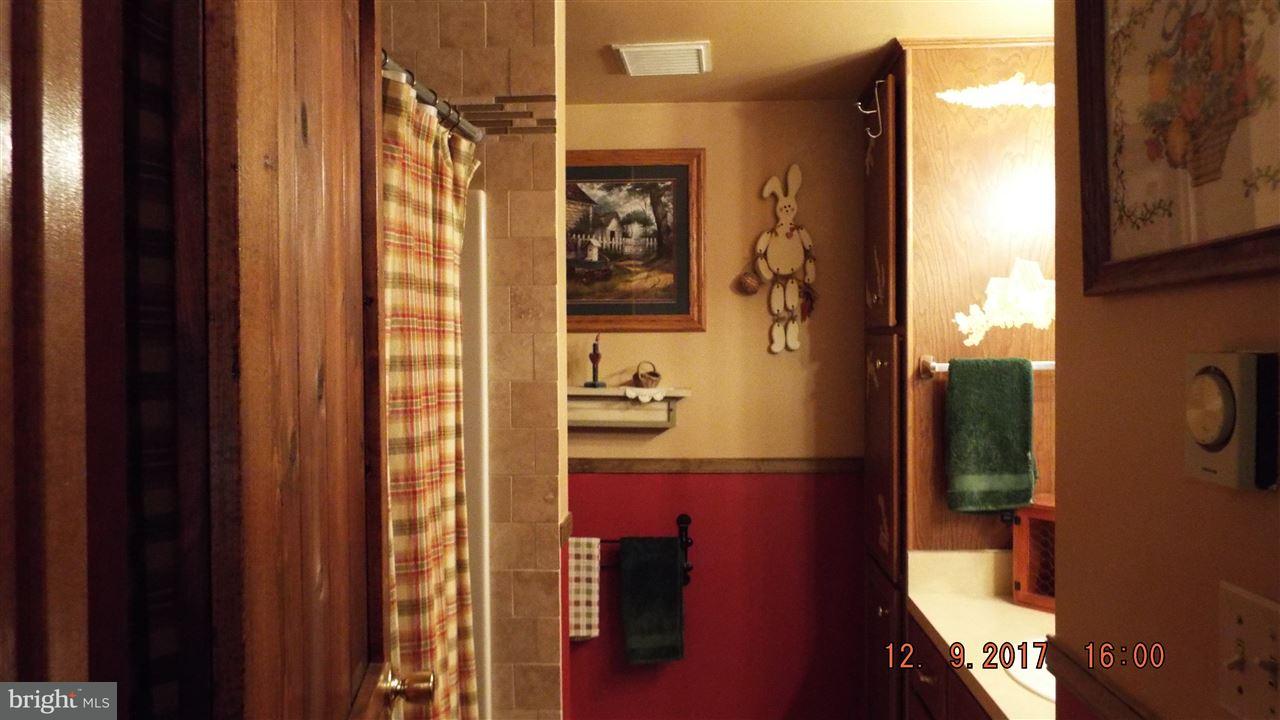 805 Knoxlyn Road Gettysburg, PA 17325 - Photo 25 of 36 Gallery Image 25