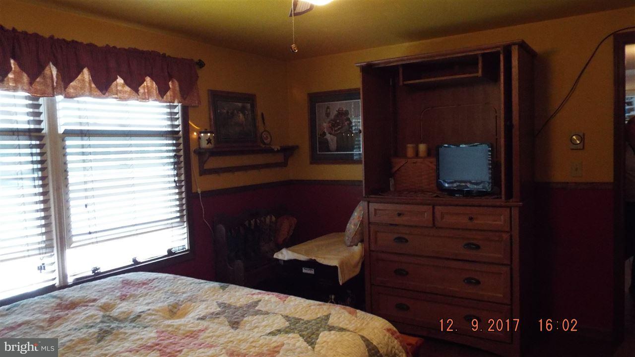805 Knoxlyn Road Gettysburg, PA 17325 - Photo 28 of 36 Gallery Image 28