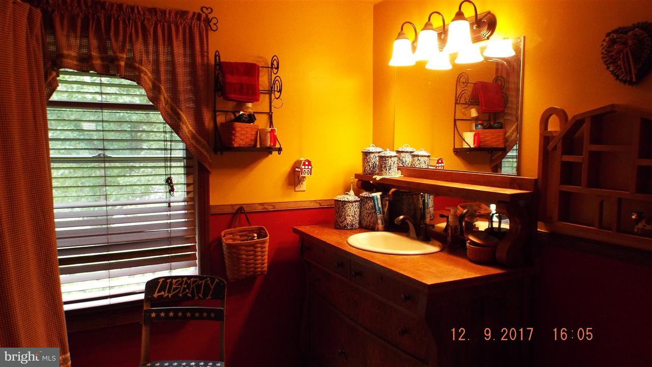 805 Knoxlyn Road Gettysburg, PA 17325 - Photo 30 of 36 Gallery Image 30