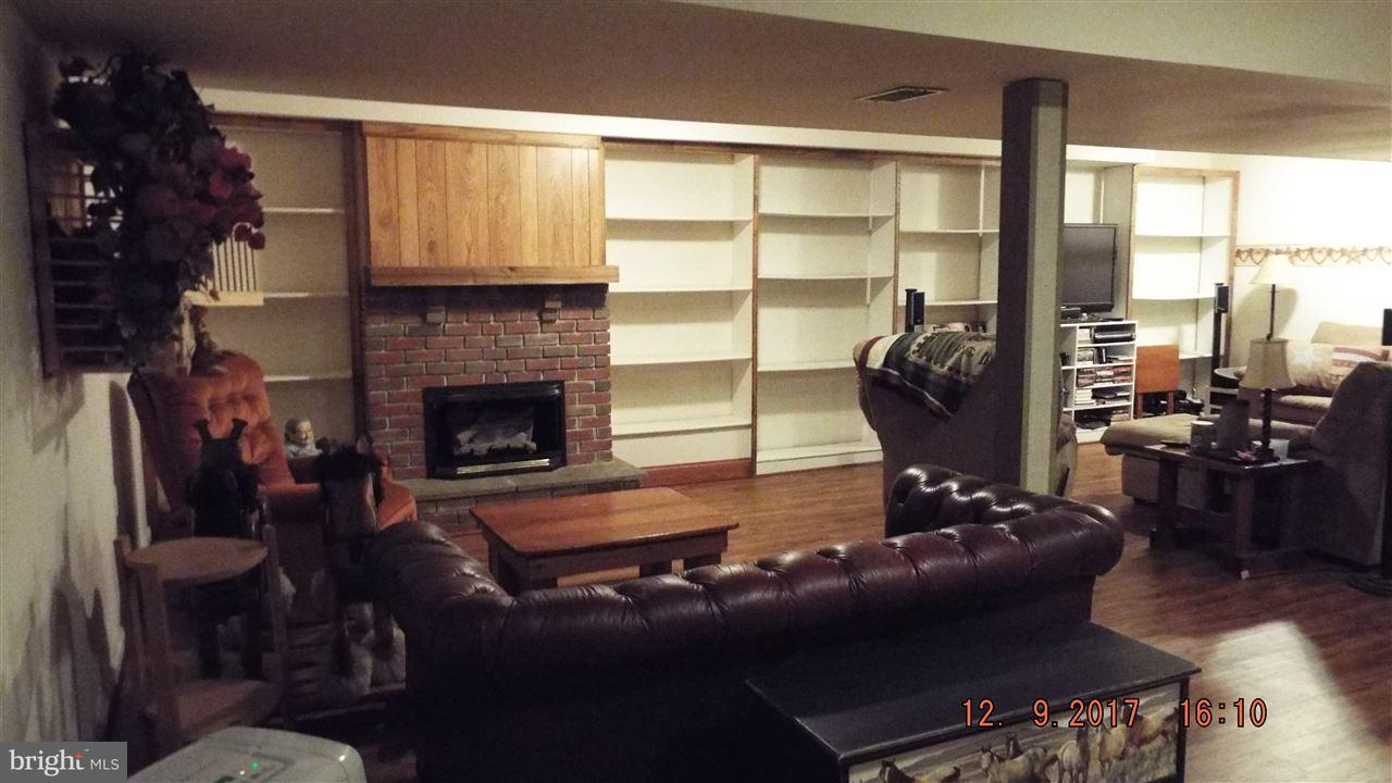 805 Knoxlyn Road Gettysburg, PA 17325 - Photo 32 of 36 Gallery Image 32