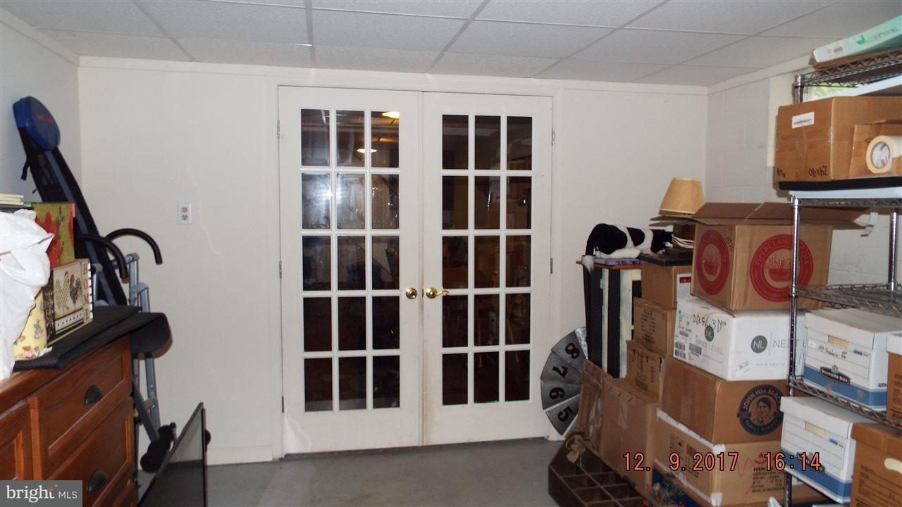805 Knoxlyn Road Gettysburg, PA 17325 - Photo 34 of 36 Gallery Image 34