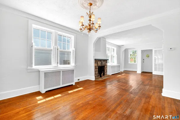 $995,000 | 83 Hoyt Street, Darien, CT 06820