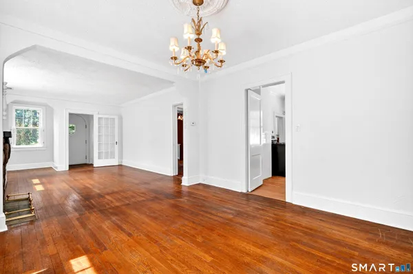 $995,000 | 83 Hoyt Street, Darien, CT 06820