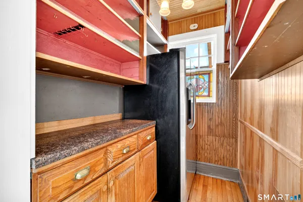 $995,000 | 83 Hoyt Street, Darien, CT 06820