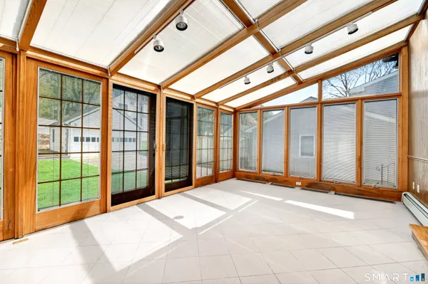 $995,000 | 83 Hoyt Street, Darien, CT 06820
