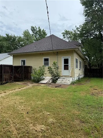 $24,900 | 310 North 30th Street, Parsons, KS 67357