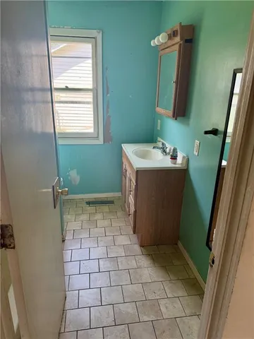 $24,900 | 310 North 30th Street, Parsons, KS 67357