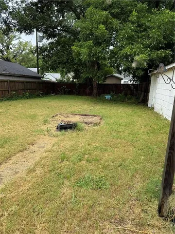 $24,900 | 310 North 30th Street, Parsons, KS 67357