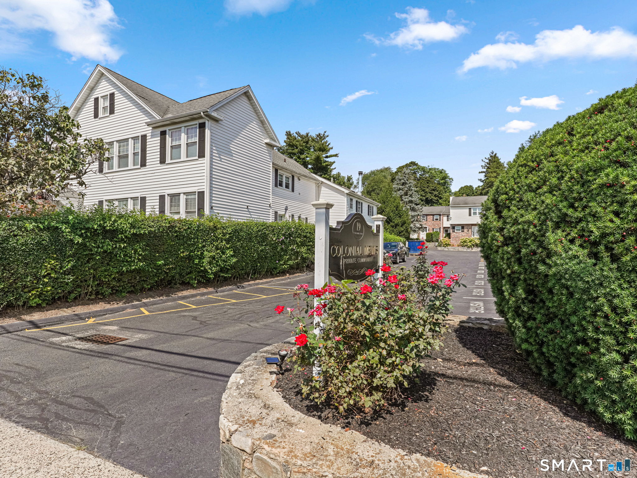 19 Colonial Road, Unit 6 Stamford, CT 06906 - Photo 26 of 29 Gallery Image 26