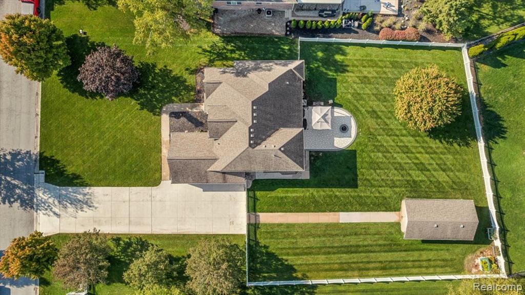 187 Golfview Way Monroe, MI 48162 - Photo 4 of 45 Gallery Image 4