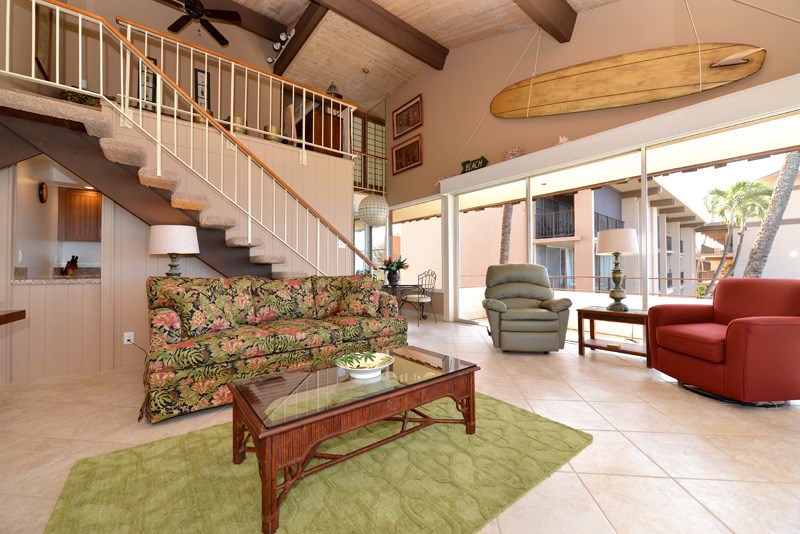 3741 Lower Honoapiilani Road, Unit 301 Lahaina, HI 96761 - Photo 9 of 18 a living room with furniture