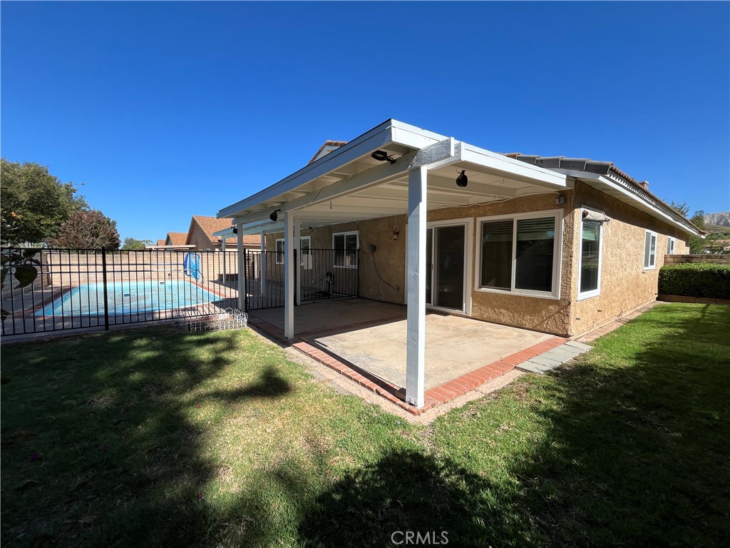 2534 Roxy Street Simi Valley, CA 93065 - Photo 18 of 19
