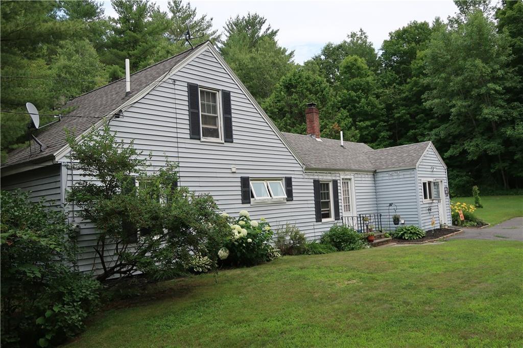 6 Besse Road Wayne, ME 04284 - Photo 3 of 33 Photo