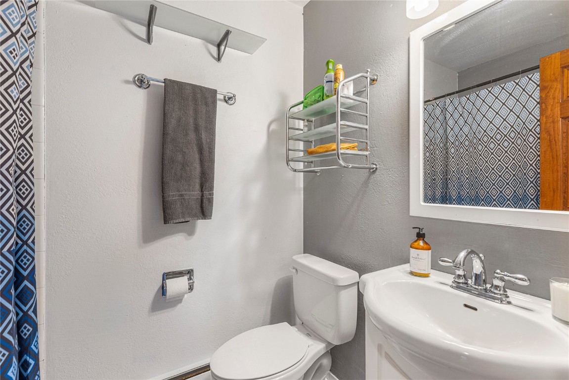 130 Evergreen Road, Unit 203 Dillon, CO 80435 - Photo 4 of 34 Gallery Image 4