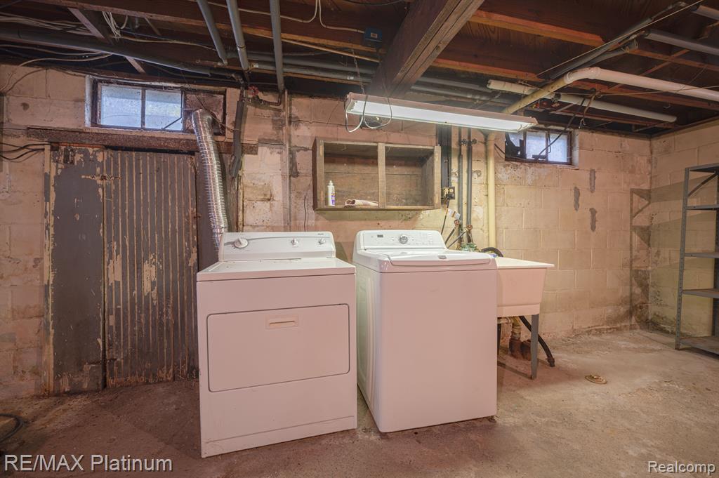 850 West Maple Road Milford, MI 48381 - Photo 22 of 34