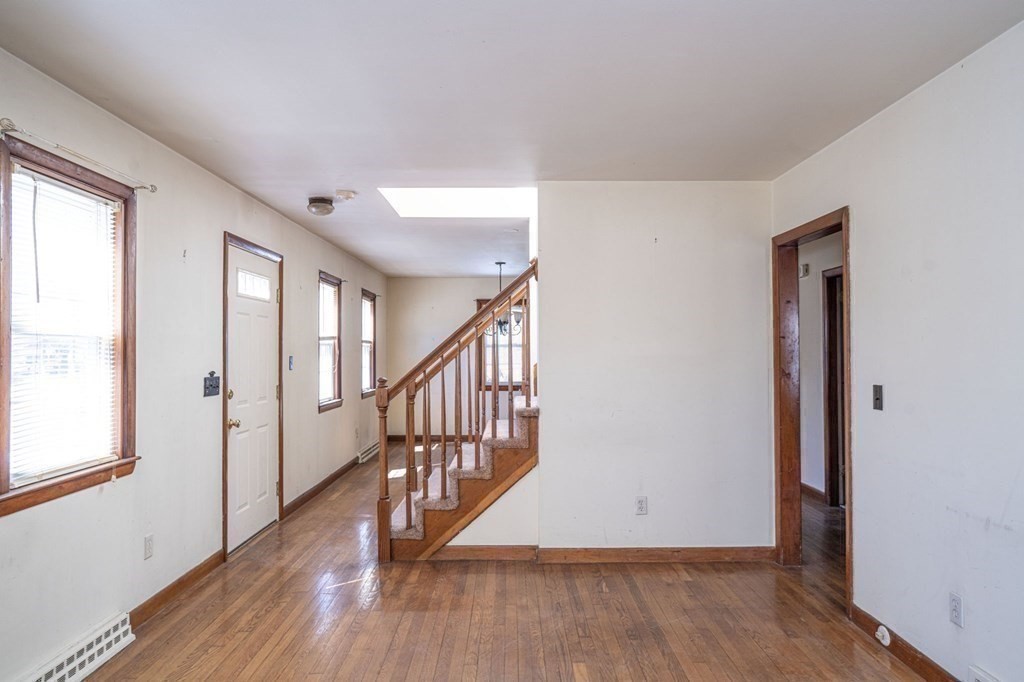 408 Center Street Raynham, MA 02767 - Photo 11 of 30 Gallery Image 11