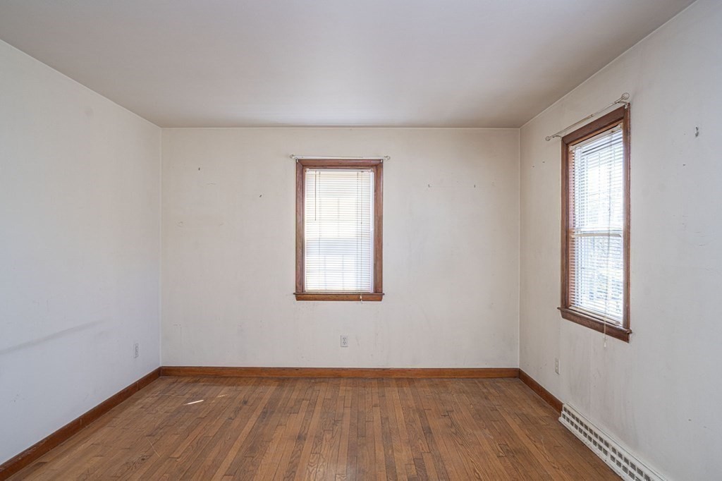 408 Center Street Raynham, MA 02767 - Photo 12 of 30 Gallery Image 12