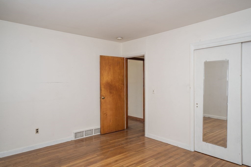 408 Center Street Raynham, MA 02767 - Photo 14 of 30 Gallery Image 14