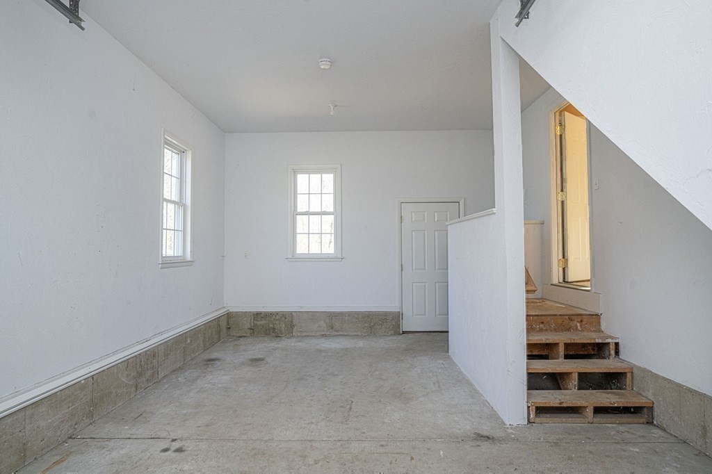 408 Center Street Raynham, MA 02767 - Photo 27 of 30 Gallery Image 27