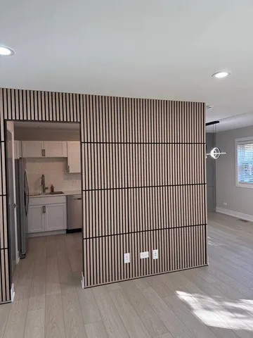 $2,450 | 2403 Mallow Court, Unit Z1, Schaumburg, IL 60107