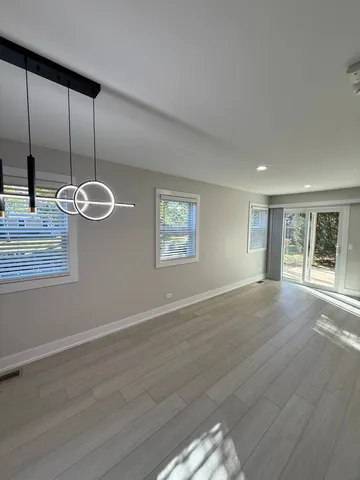 $2,450 | 2403 Mallow Court, Unit Z1, Schaumburg, IL 60107