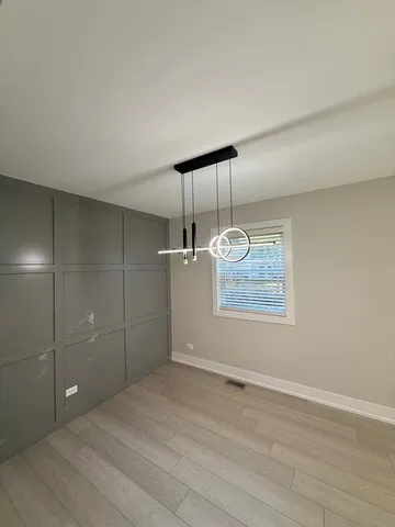 $2,450 | 2403 Mallow Court, Unit Z1, Schaumburg, IL 60107