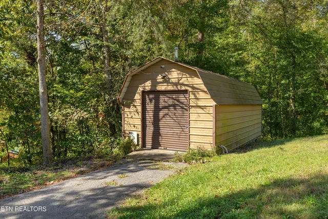 $315,000 | 215 Jamie Street, Maynardville, TN 37807