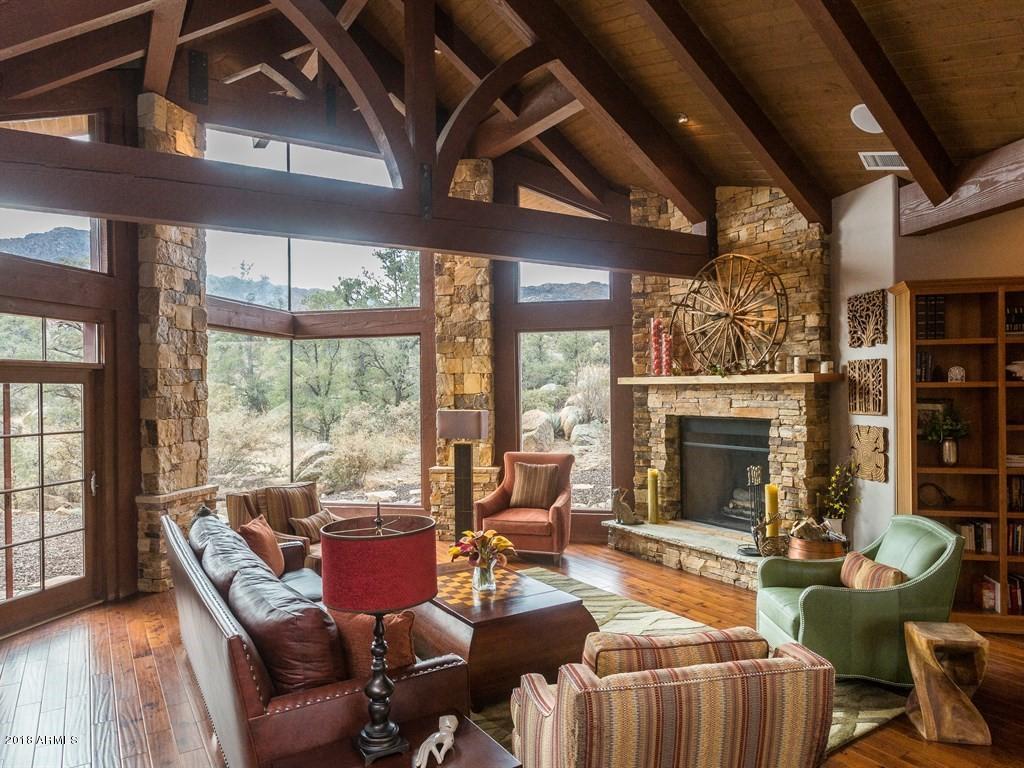 4665 Phantom Hill Road Prescott, AZ 86305 - Photo 18 of 60 Living Room