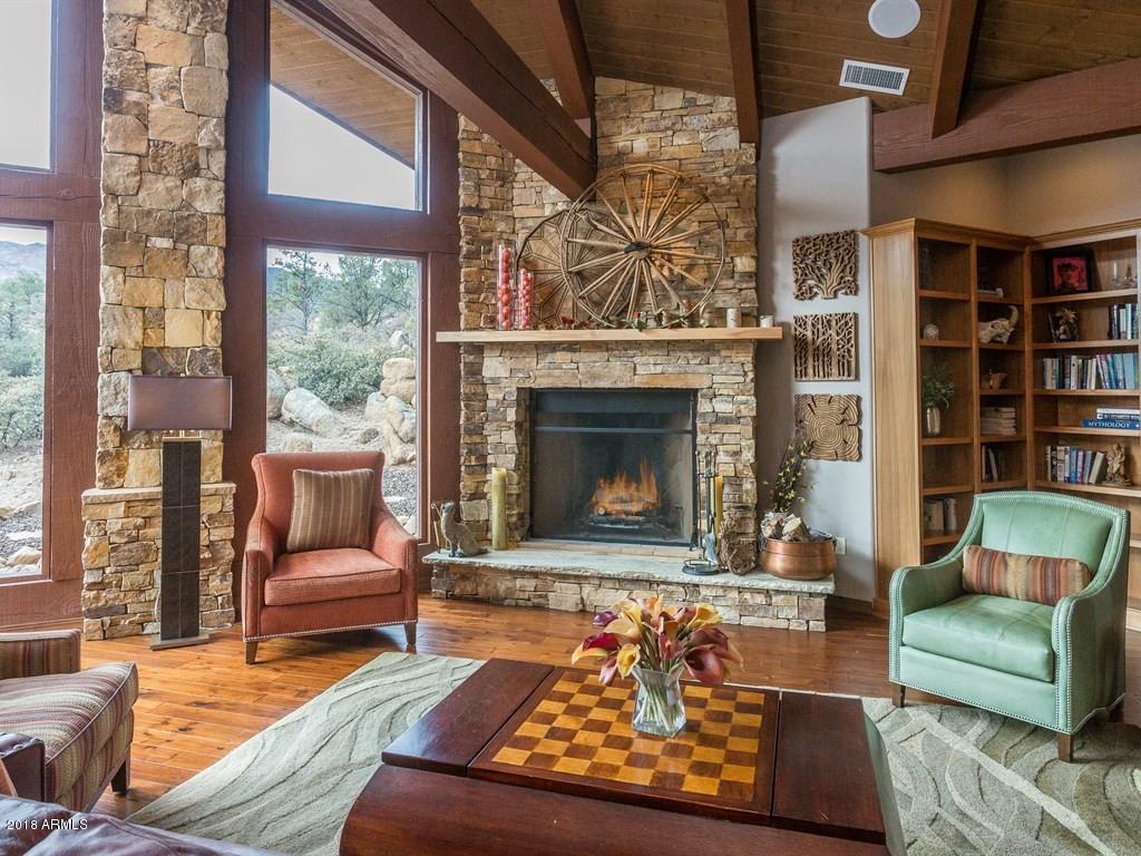 4665 Phantom Hill Road Prescott, AZ 86305 - Photo 19 of 60 Living Room
