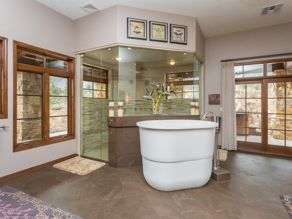 4665 Phantom Hill Road Prescott, AZ 86305 - Photo 33 of 60 Master Bathroom