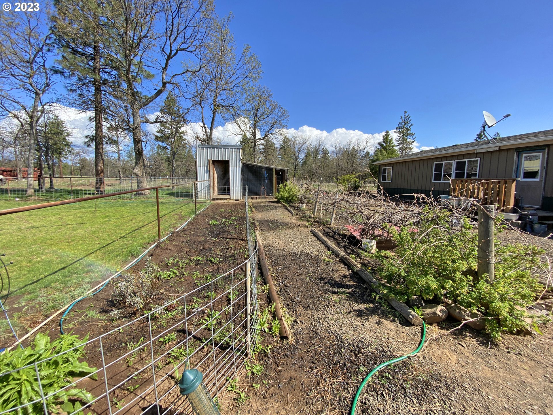 306 Old Mountain Road Goldendale, WA 98620 - Photo 3 of 48 Gallery Image 3
