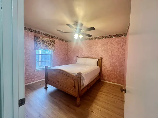 $1,800 | 11538 Neff Street, Houston, TX 77072