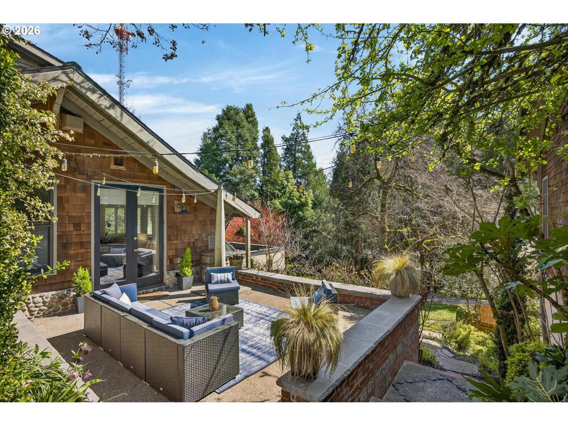 921 Southwest 57th Avenue Portland, OR 97221 - Photo 24 of 45 Patio