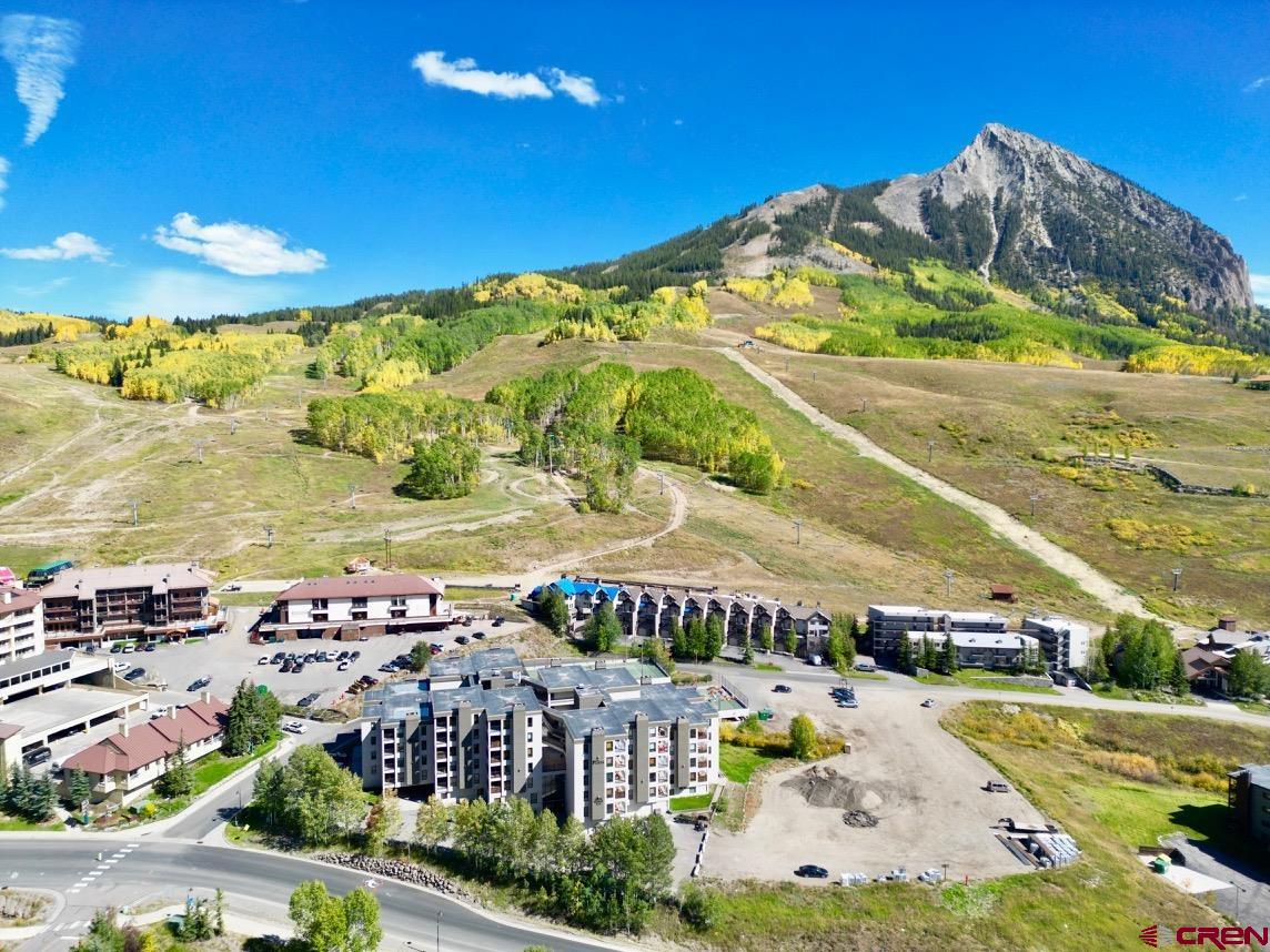 11 Snowmass Road, Unit 337 Crested Butte, CO 81225 - Photo 4 of 35