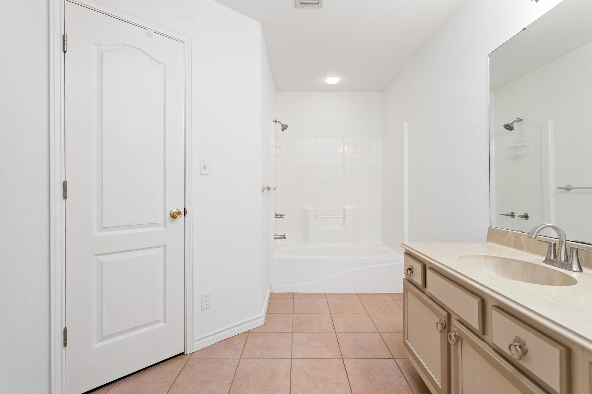 6060 Travis Lumberton, TX 77657 - Photo 15 of 27